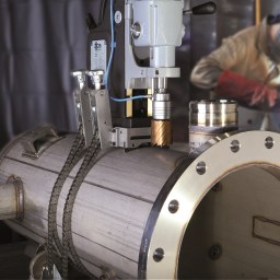 Tube drilling with magnetic base drilling machines